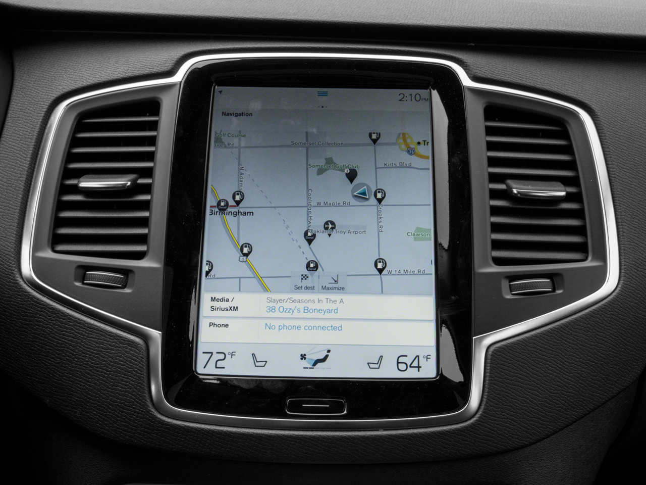 2017 Volvo XC90 T6 Momentum AWD
