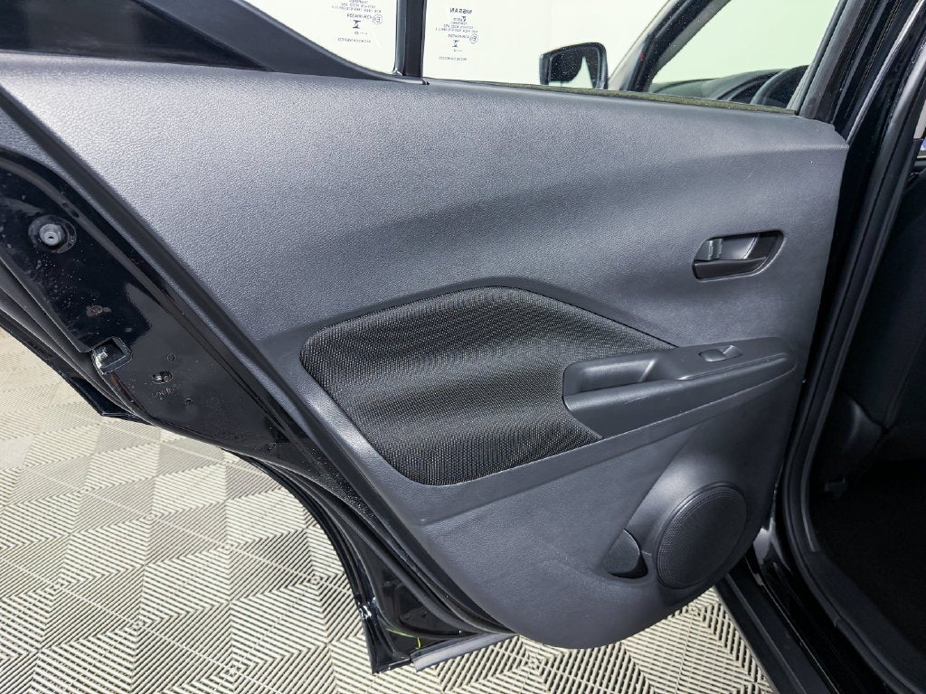 2023 Nissan Kicks S