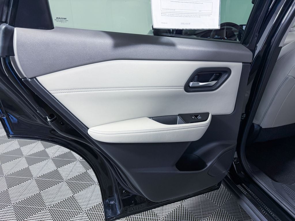 2024 Nissan Rogue SL