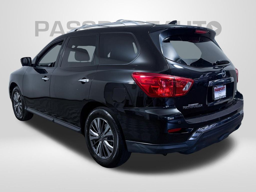 2019 Nissan Pathfinder SL
