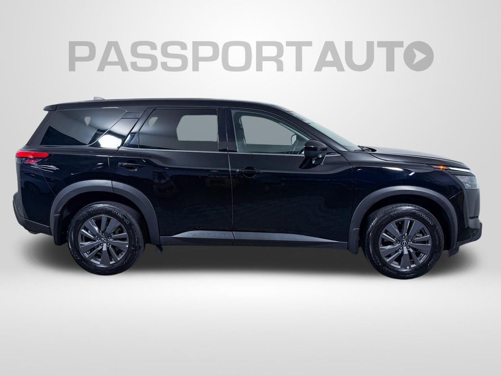 2024 Nissan Pathfinder S