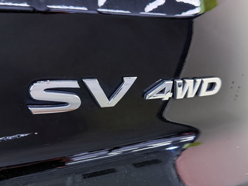 2024 Nissan Pathfinder SV