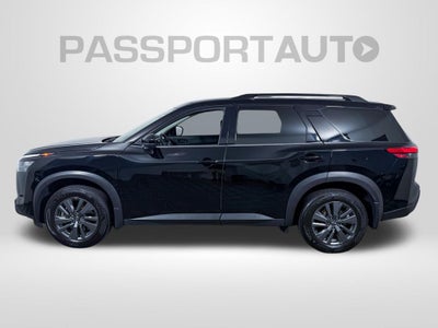 2024 Nissan Pathfinder SV