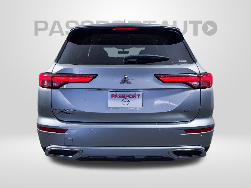 2022 Mitsubishi Outlander SE