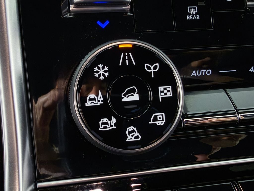 2025 Nissan Armada SL