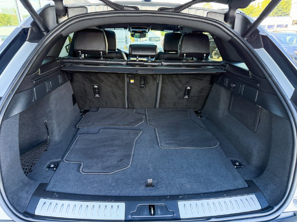 2025 Land Rover Range Rover Velar Dynamic SE