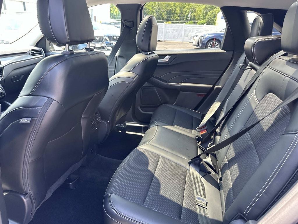 2025 Ford Escape Plug-In Hybrid Base