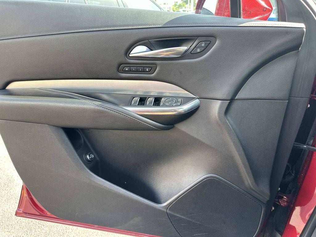 2019 Cadillac XT4 Premium Luxury