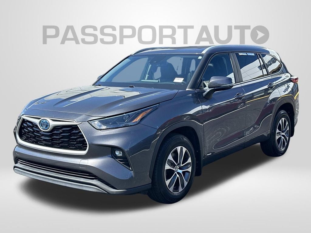 2023 Toyota Highlander Hybrid XLE