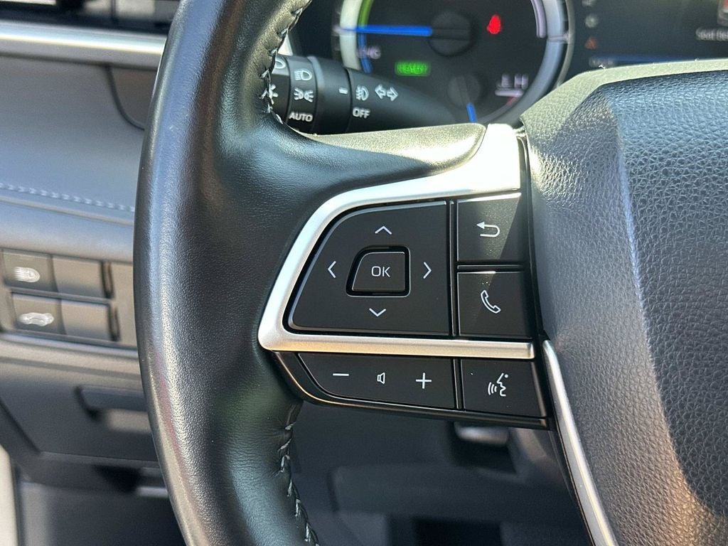2023 Toyota Highlander Hybrid XLE