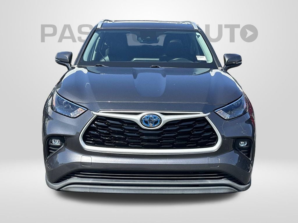 2023 Toyota Highlander Hybrid XLE