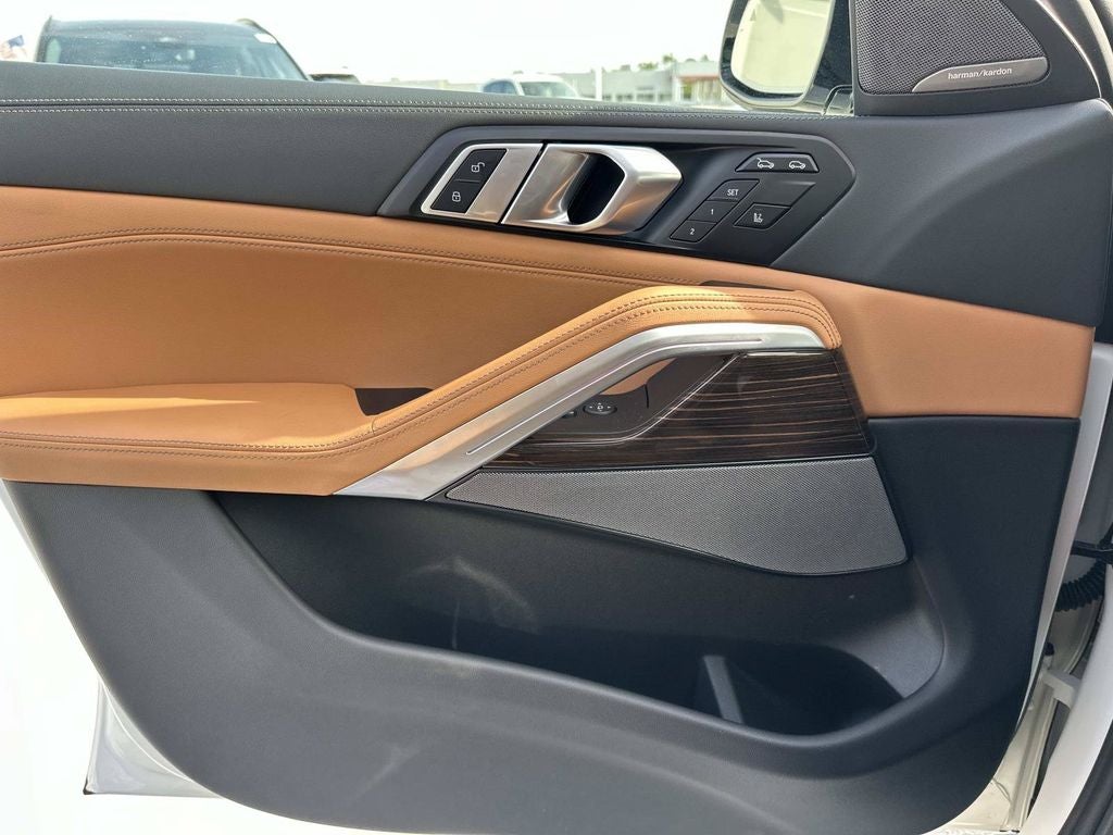 2026 BMW X6 xDrive40i