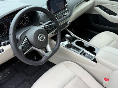 2021 Nissan Altima 2.5 SV Certified Select