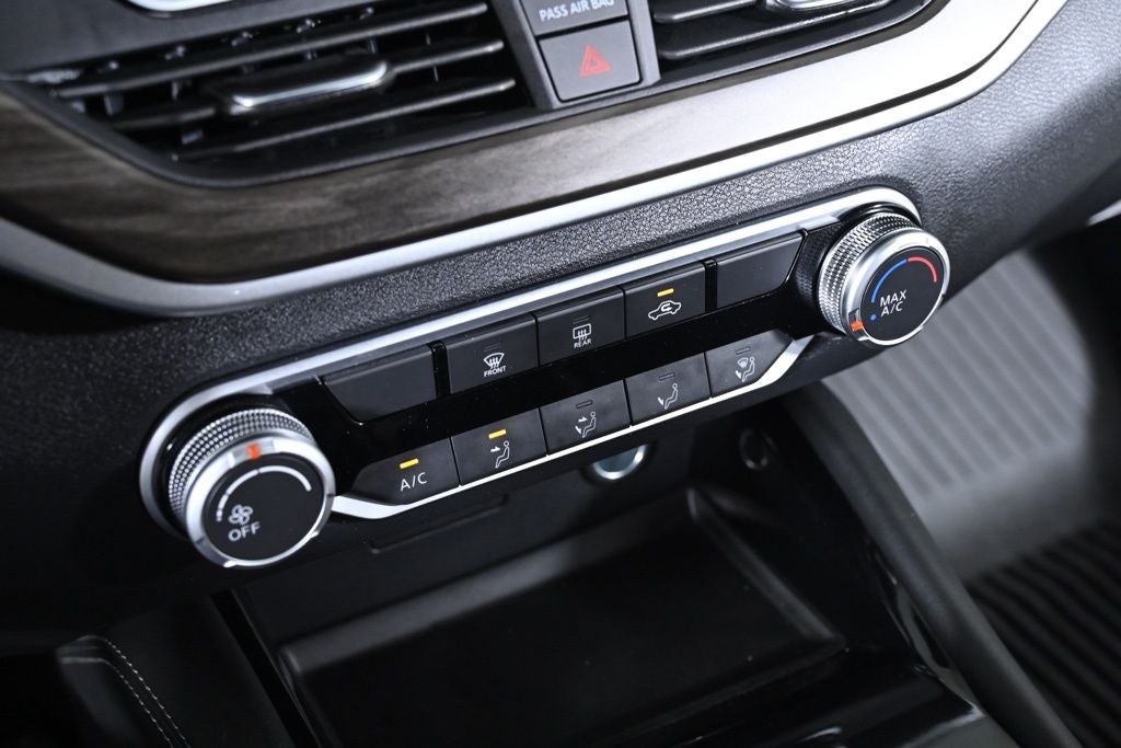 2023 Nissan Altima 2.5 SV Nissan Certified