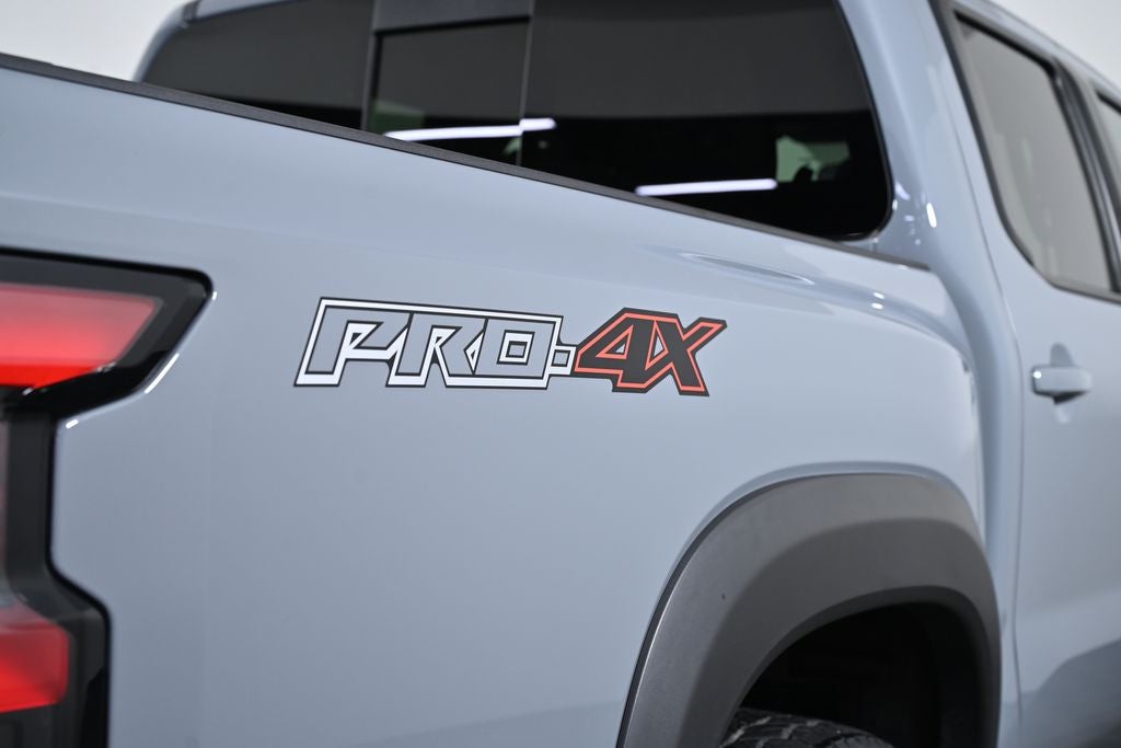 2023 Nissan Frontier PRO-4X Nissan Certified