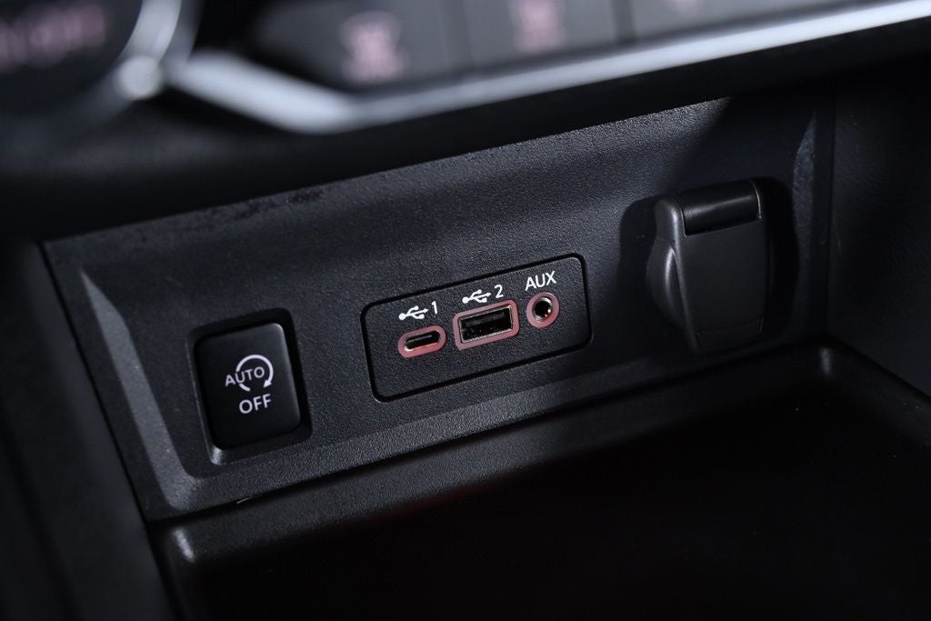 2025 Nissan Sentra SR Nissan Certified