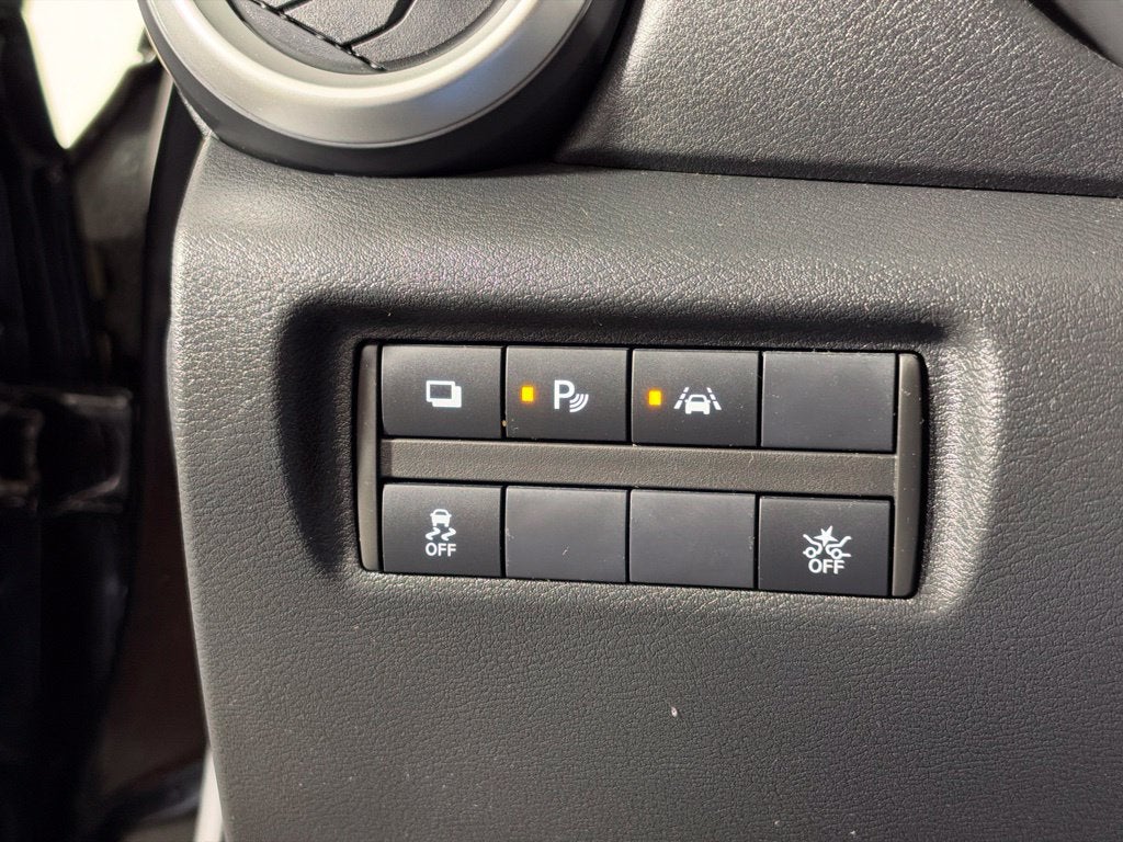 2022 Nissan Versa 1.6 S
