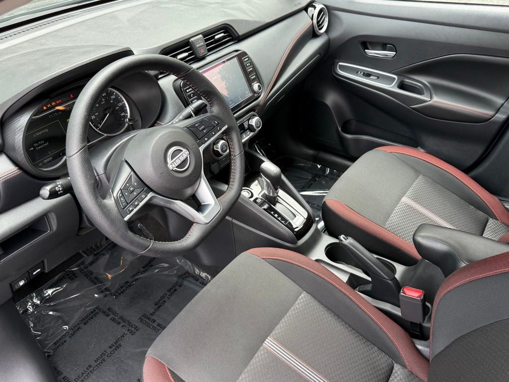 2025 Nissan Versa 1.6 SR