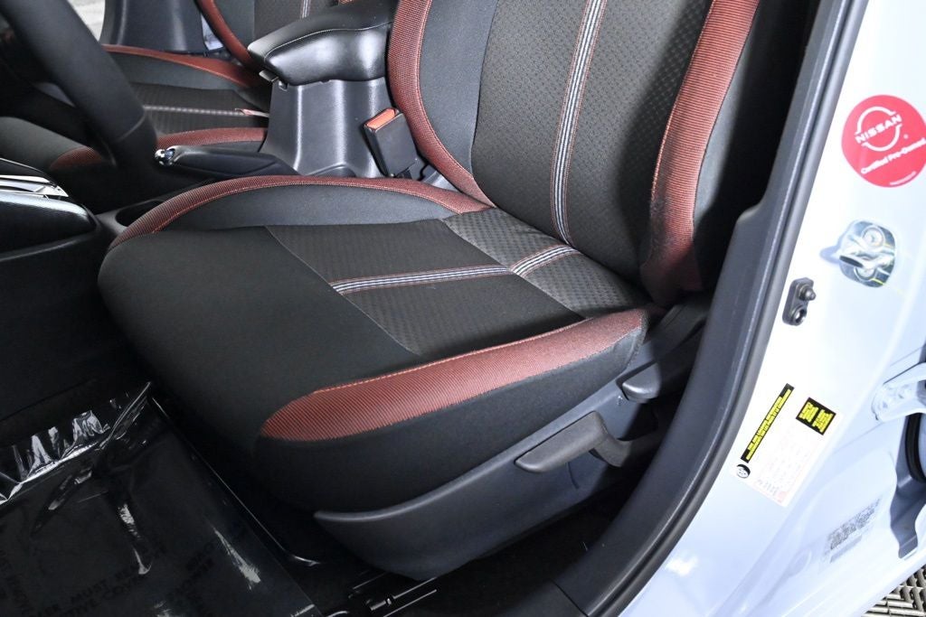 2025 Nissan Versa 1.6 SR