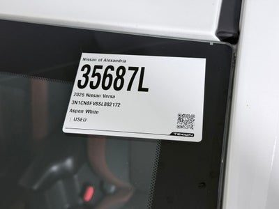 2025 Nissan Versa 1.6 SR