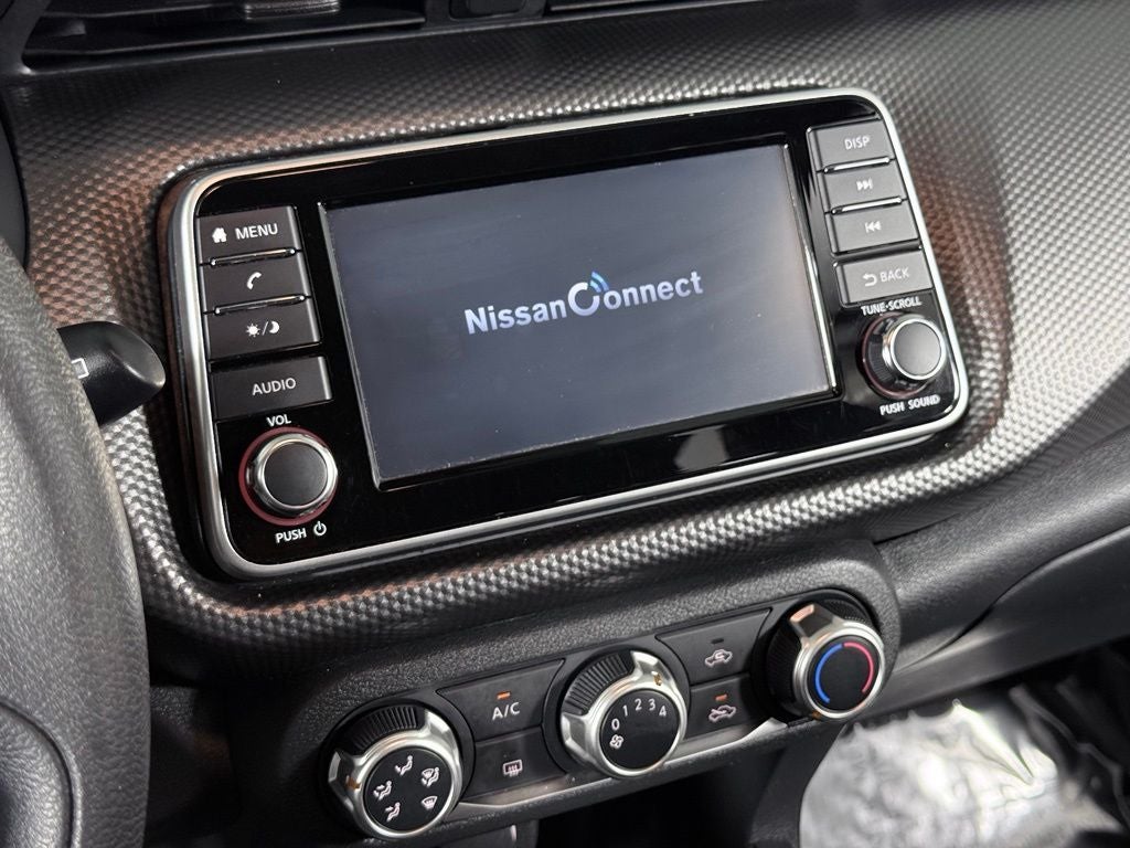 2023 Nissan Kicks S