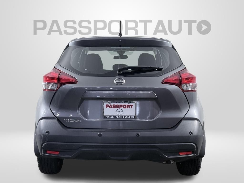 2023 Nissan Kicks S
