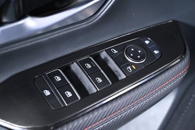2025 Nissan Kicks SR Nissan Certified