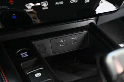 2025 Nissan Kicks SR Nissan Certified