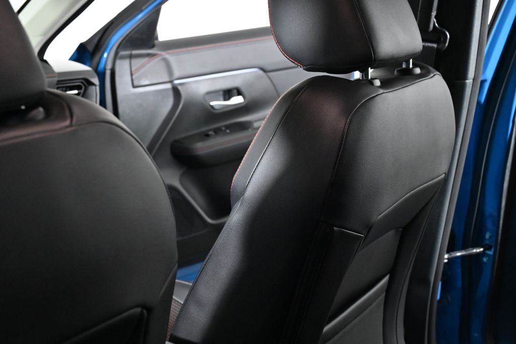 2025 Nissan Kicks SR Nissan Certified