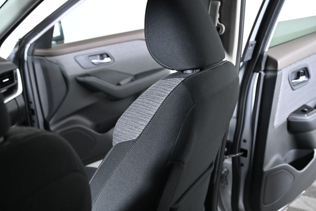 2023 Nissan Rogue SV Nissan Certified