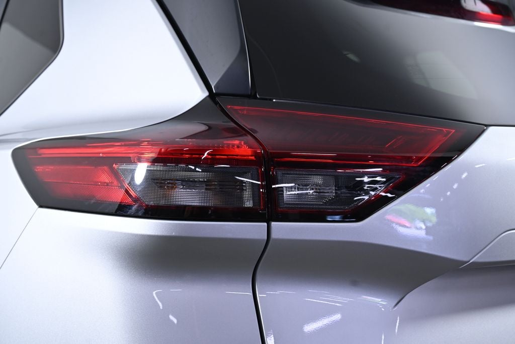 2023 Nissan Rogue SV Nissan Certified