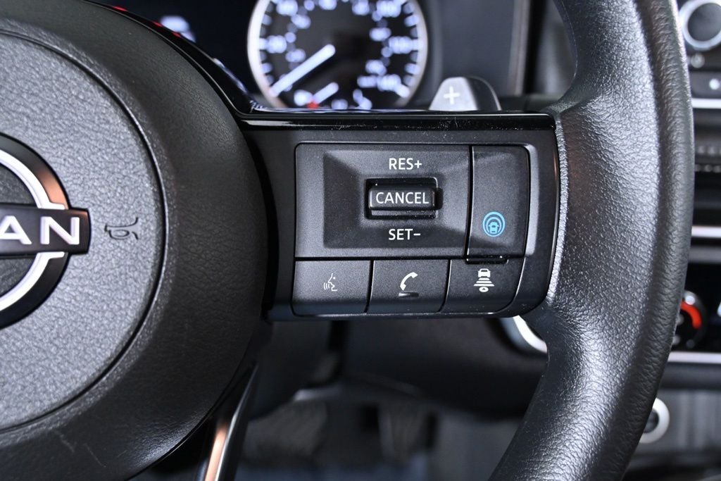 2023 Nissan Rogue SV Nissan Certified