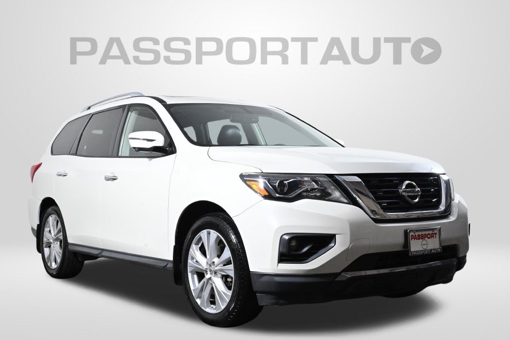 2019 Nissan Pathfinder SL