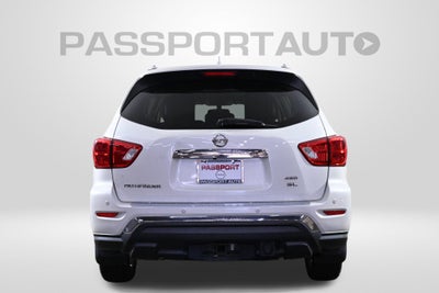2019 Nissan Pathfinder SL