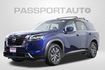 2024 Nissan Pathfinder SV