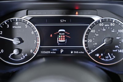2024 Nissan Pathfinder SV