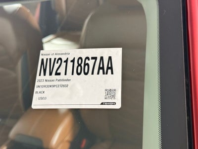 2023 Nissan Pathfinder Platinum