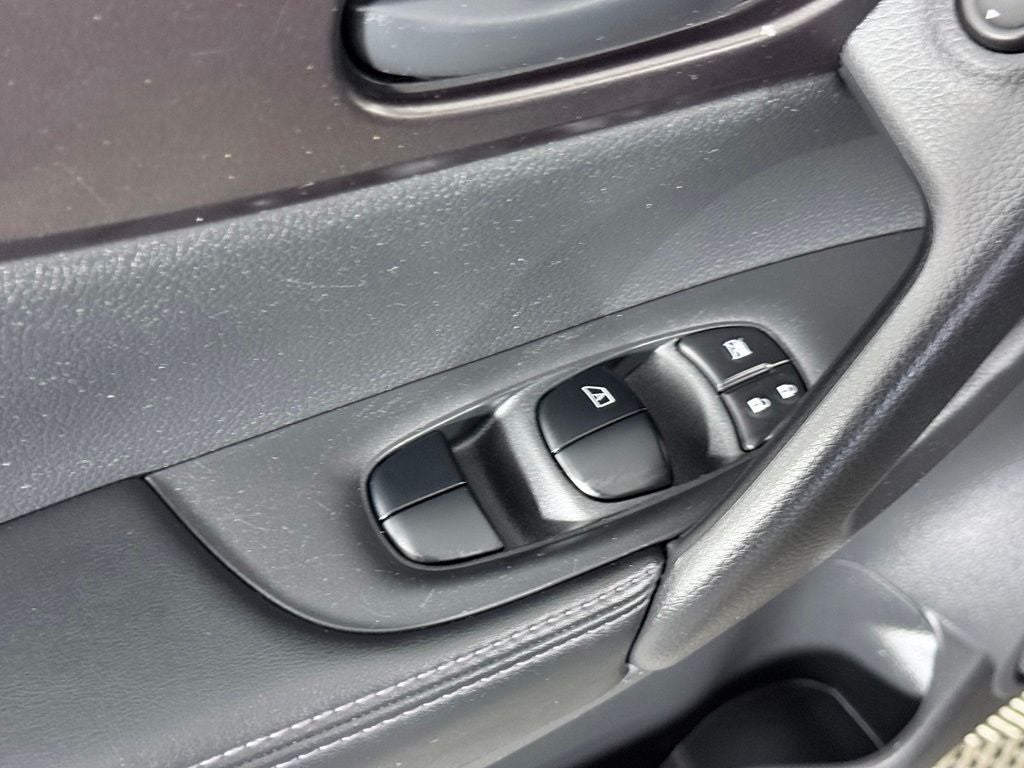 2017 Nissan Rogue Sport S