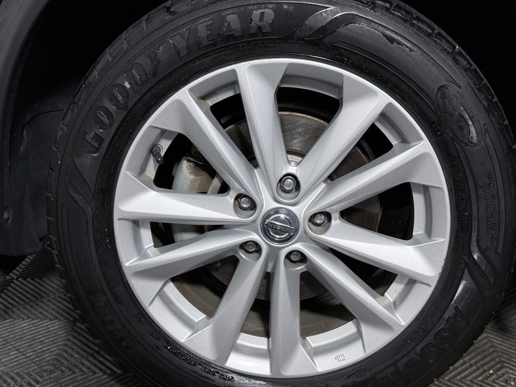 2017 Nissan Rogue Sport S