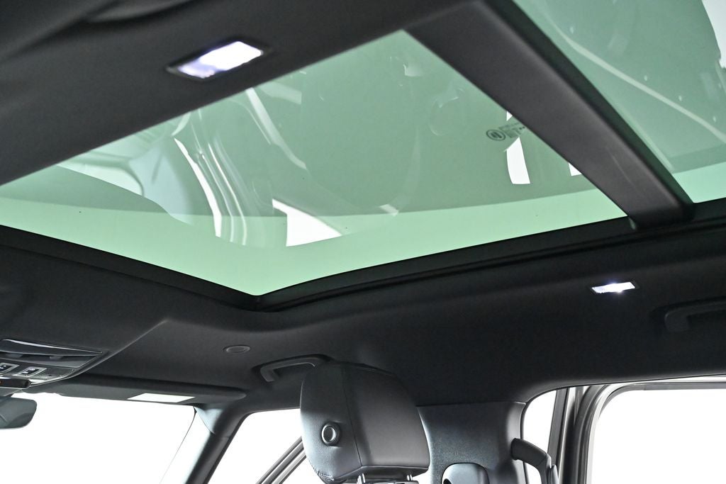 2023 Land Rover Defender 110 S