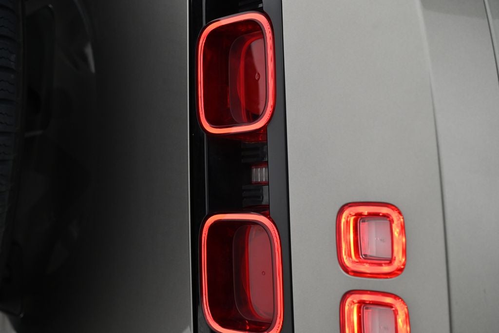 2023 Land Rover Defender 110 S