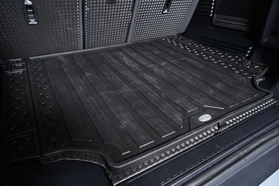 2023 Land Rover Defender 110 S