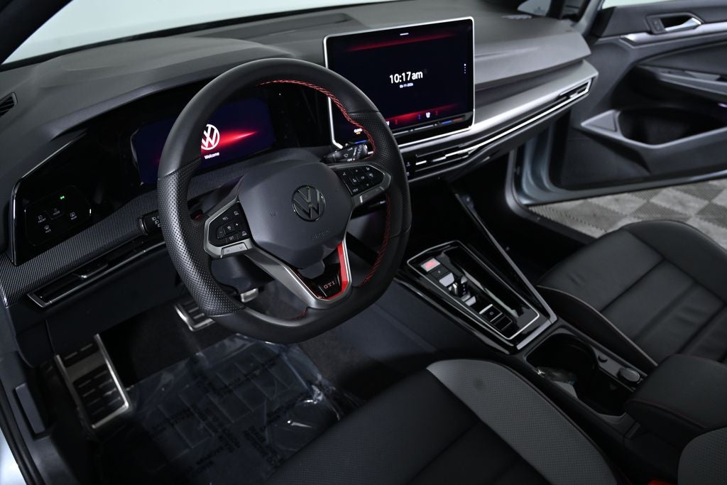 2025 Volkswagen Golf GTI 2.0T SE
