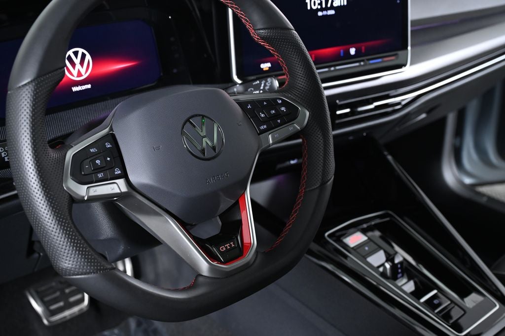 2025 Volkswagen Golf GTI 2.0T SE