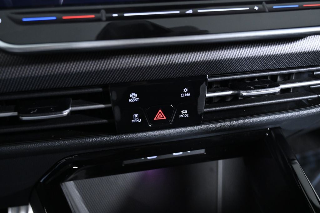 2025 Volkswagen Golf GTI 2.0T SE