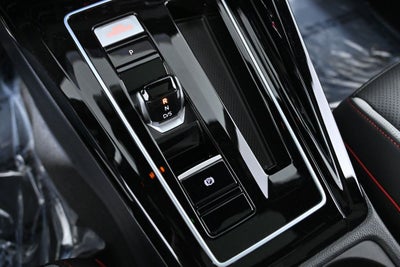 2025 Volkswagen Golf GTI 2.0T SE