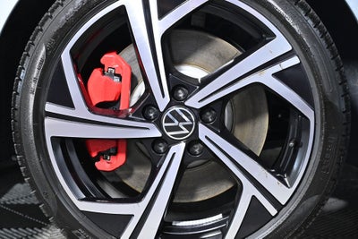 2025 Volkswagen Golf GTI 2.0T SE