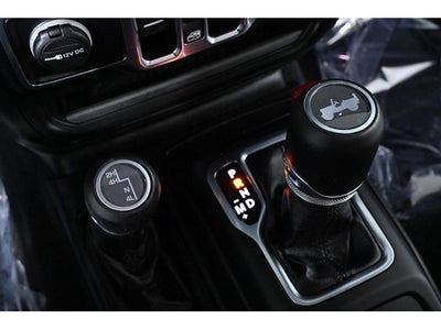 2020 Jeep Wrangler Unlimited Sahara Altitude