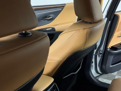 2024 Lexus Es ES 300h