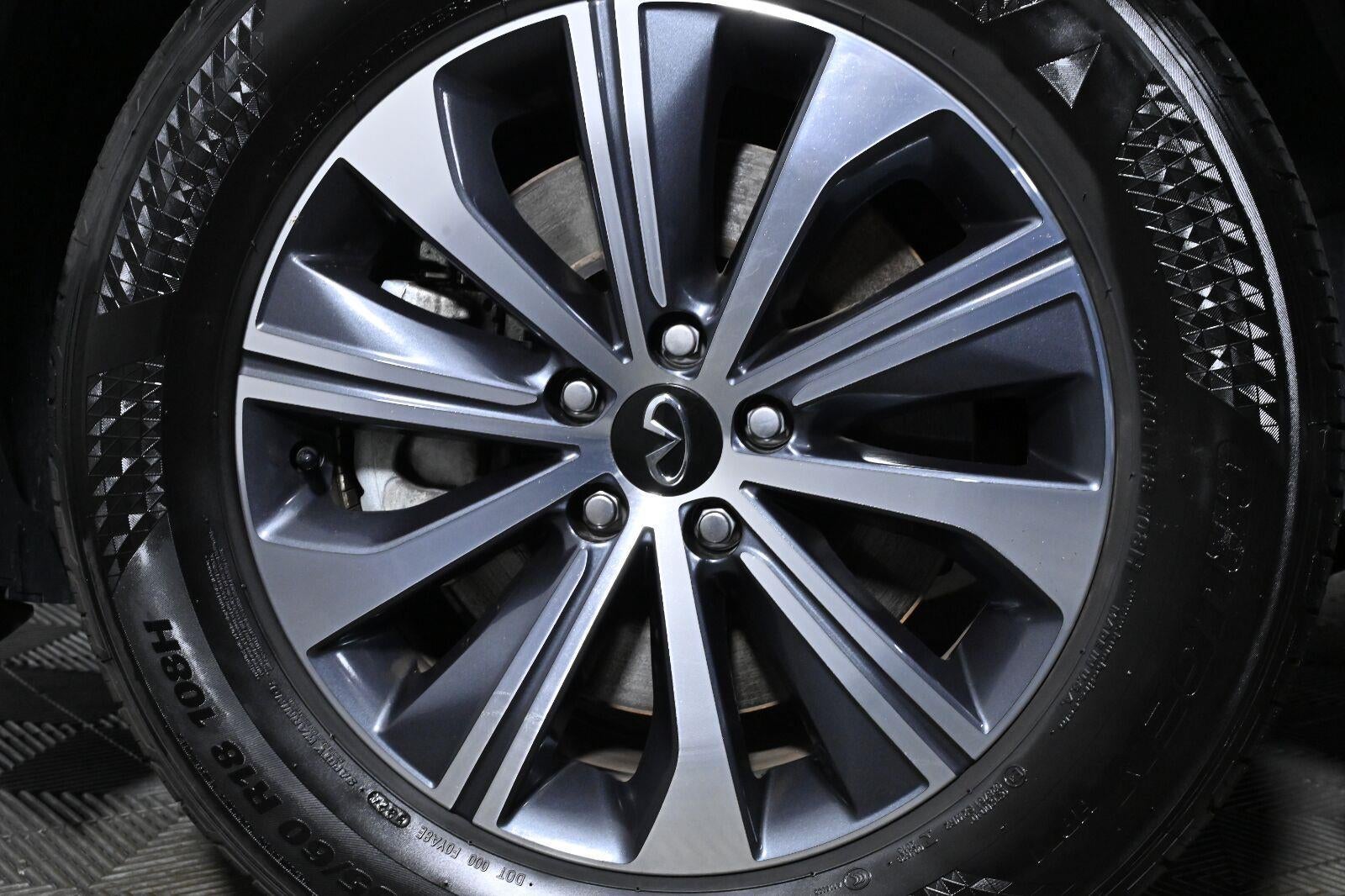2025 INFINITI QX60 PURE